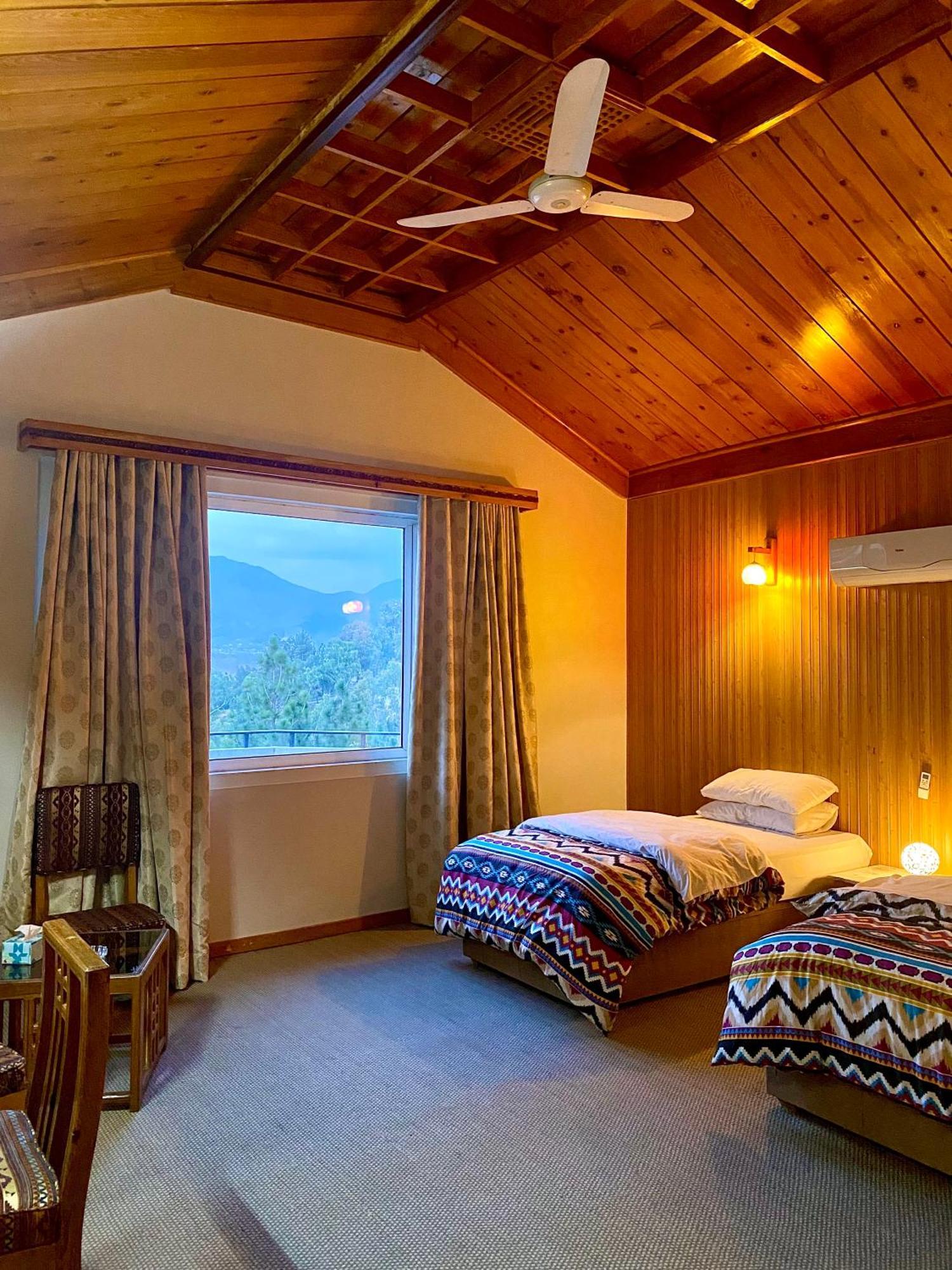 Rock City Resort Saidu Sharif Exterior photo