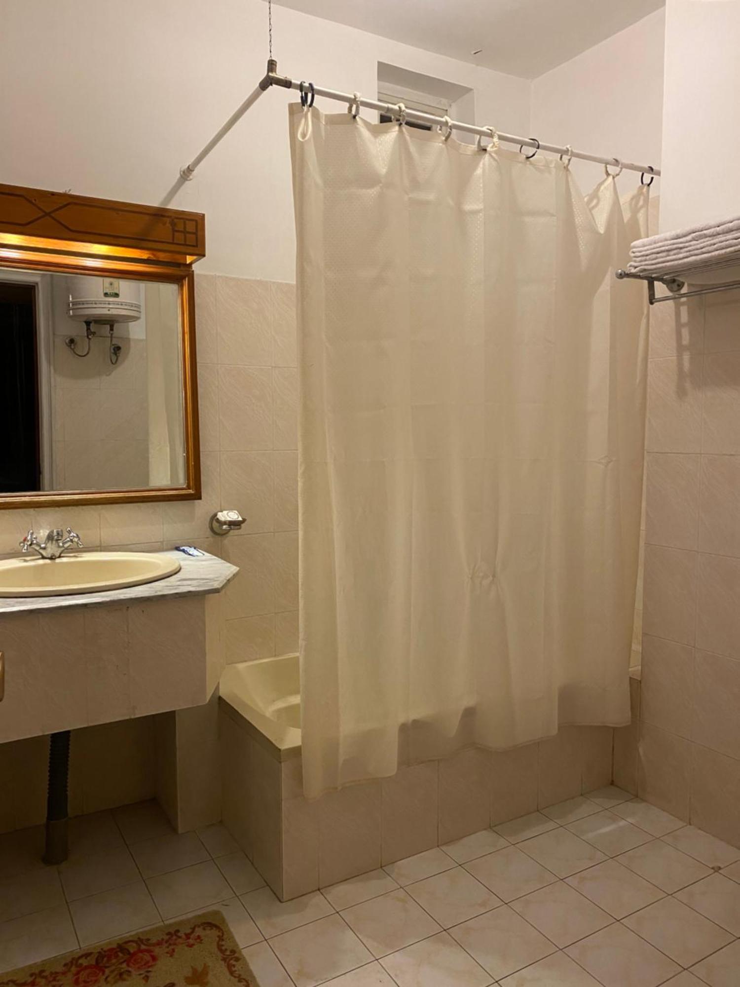 Rock City Resort Saidu Sharif Exterior photo
