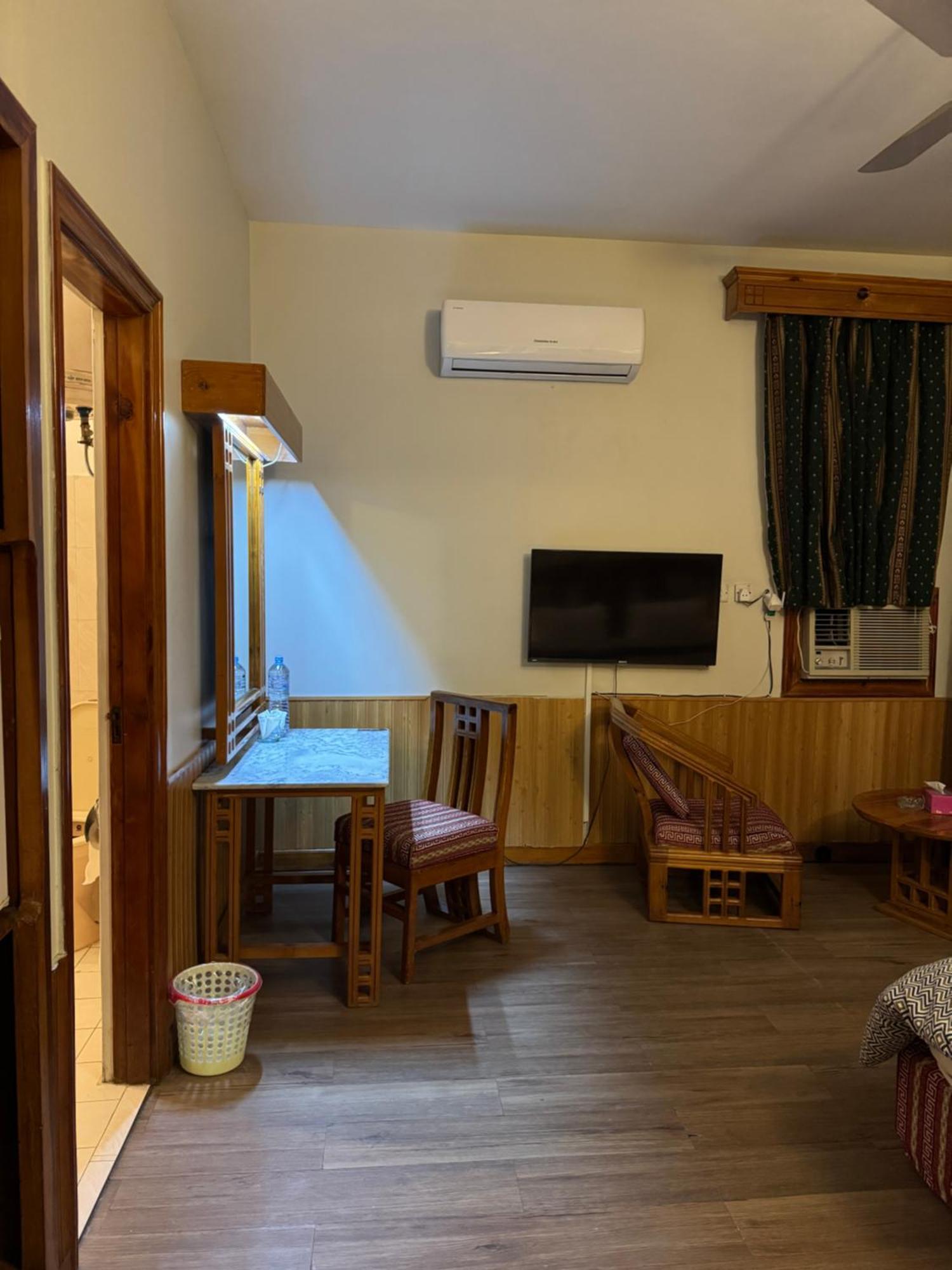 Rock City Resort Saidu Sharif Exterior photo